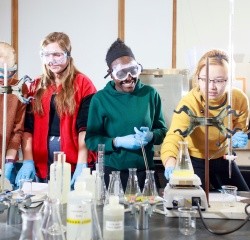 US News & World Report cites women’s colleges’ commitment to gender equity and gender advocacy in a recently-published guide.