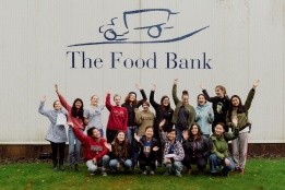 A group of students who worked at the Food Bank