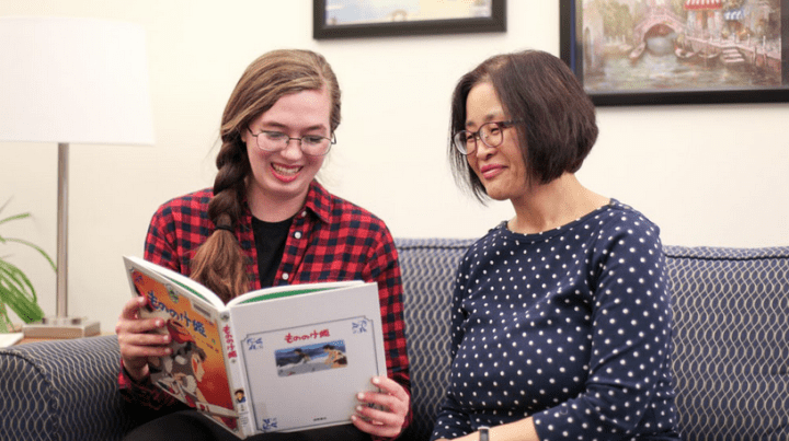 K. J. Lewis ’22 (left) and Professor Naoko Nemoto