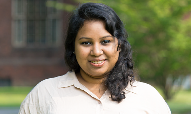 Nausheen Khan ’11 | Mount Holyoke College