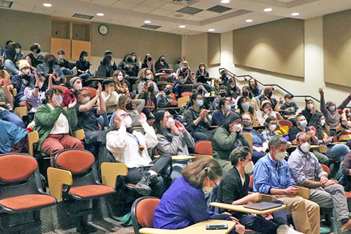 At Mount Holyoke’s annual Latke-Hamentaschen Debate, community members square off to argue why their team’s Jewish delicacy is better. Photo credit: Margaret Berry '25. 