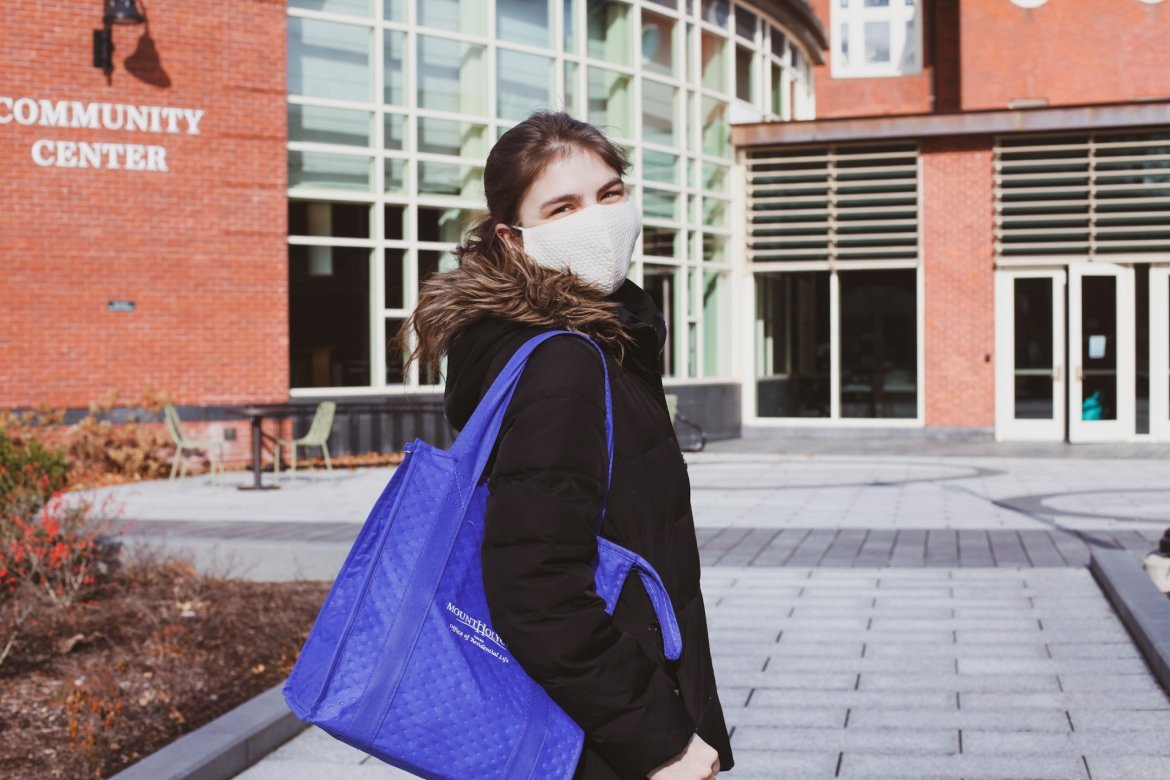 When students returned to campus in January, they found a lunch bag with two food containers, two beverage containers, and two sets of utensils in their residence hall rooms. 