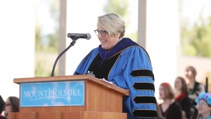 President Sonya Stephens addresses 2019 Convocation from the podium.