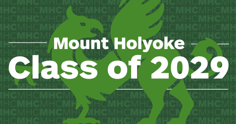 Mount Holyoke Class of 2029 - Green Griffin - Horizontal