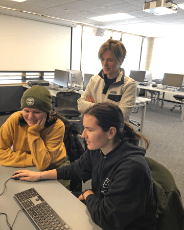 Marianna Dixon Williams, assistant professor of digital art and design, works with students Victoria Faulkner ’25 and Clay Halpern ’26 in the new Media Lab