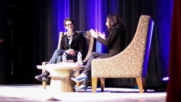 Rachel Maddow discusses the oil and gas industry and its impact on politics with professor of politics Kavita Khory ’84.